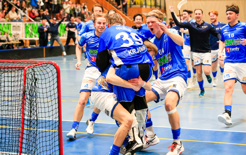 Innebandy NOR 92 Floorball